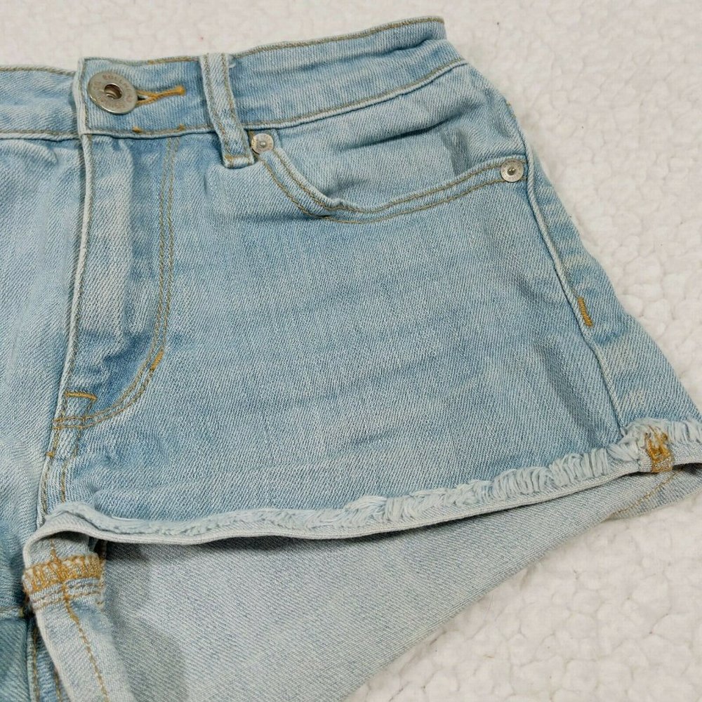 Bullhead Denim Co. Super High Rise Shorty Frayed Hem Jean Shorts Size 0 - Picture 3 of 7